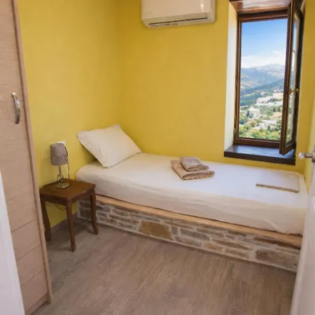Vista Mare بيت للعطل أفيسوس